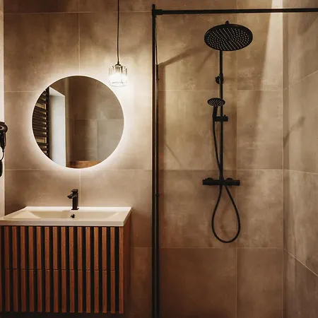 Osada Lesna - Z Basenem Villa Stare Miasto (Konin)