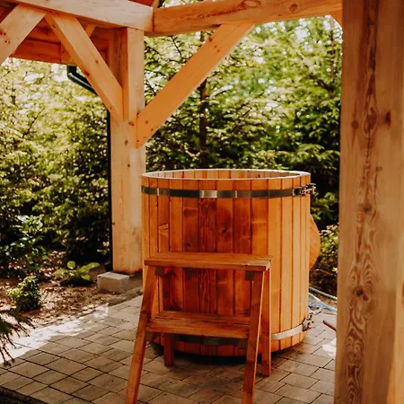 Villa Osada Lesna - Z Basenem Stare Miasto (Konin)