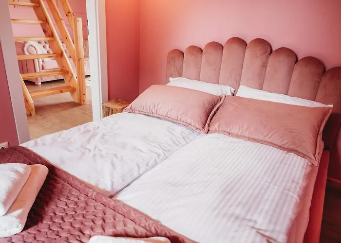 Osada Lesna - Z Basenem Vila Stare Miasto (Konin)