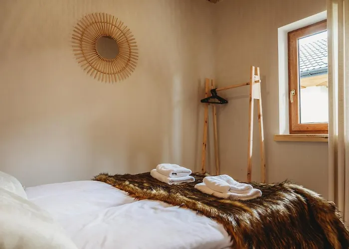 Osada Lesna - Z Basenem Villa Stare Miasto (Konin)