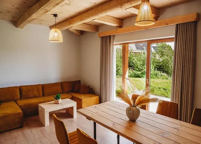 Osada Lesna - Z Basenem