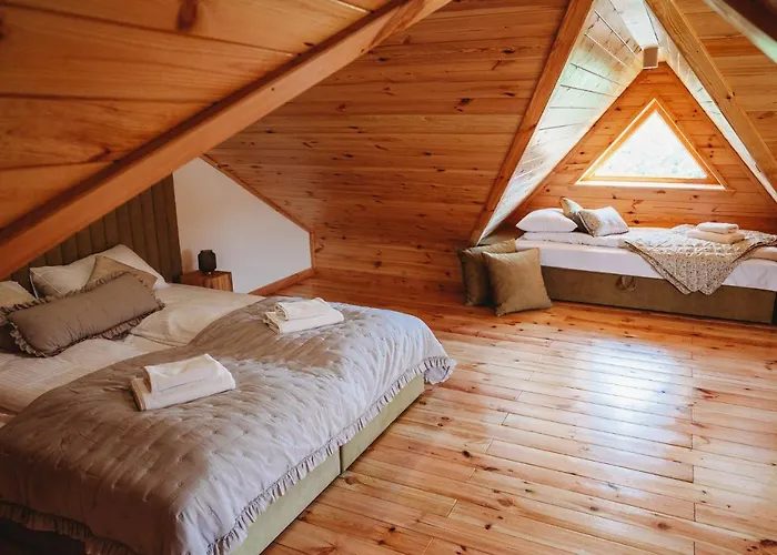 Osada Lesna - Z Basenem Stare Miasto (Konin)