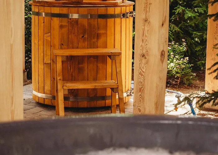 Osada Lesna - Z Basenem * Stare Miasto (Konin)