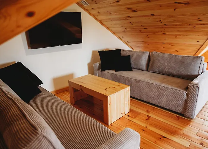 Osada Lesna - Z Basenem Vila *