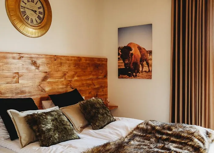 Osada Lesna - Z Basenem Villa Stare Miasto (Konin)