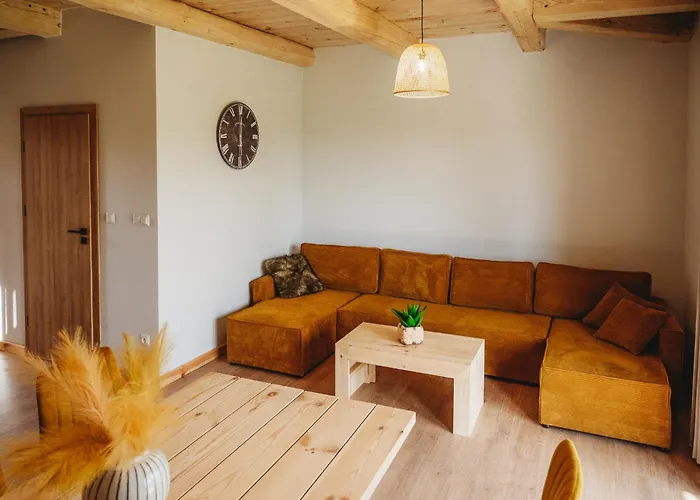 Osada Lesna - Z Basenem Villa *