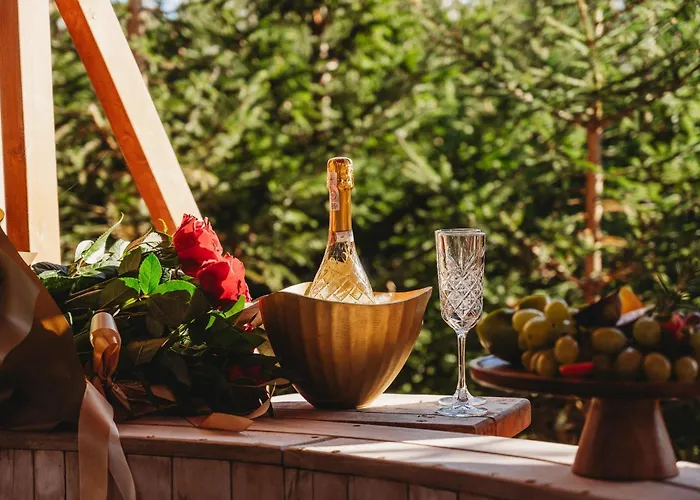 Osada Lesna - Z Basenem